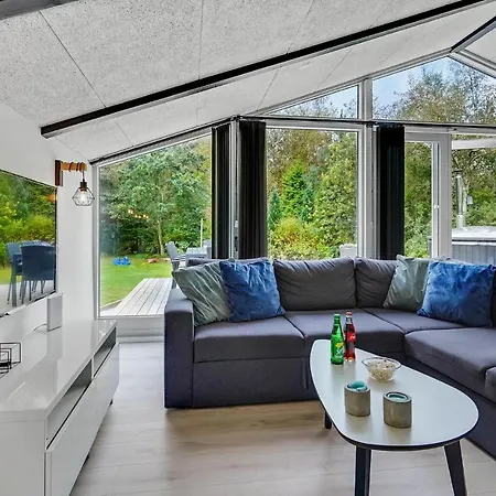 Holiday home 2 Bedroom Amazing In