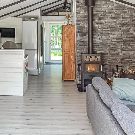 In With 2 Bedrooms Dom wakacyjny *